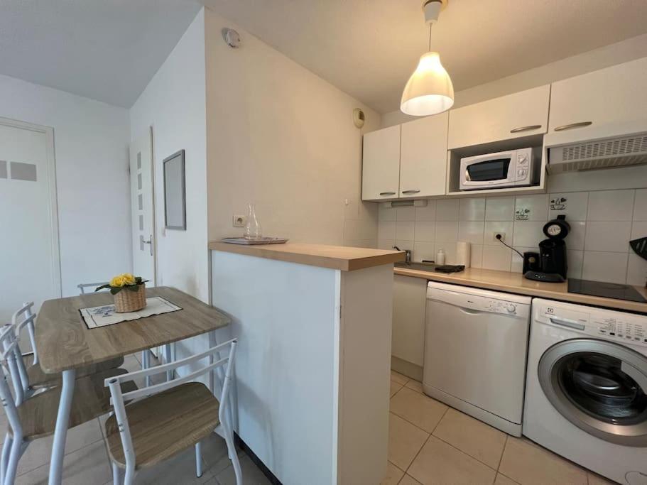 T2 Calme Et Paisible Parking Apartment Carcassone Exterior photo