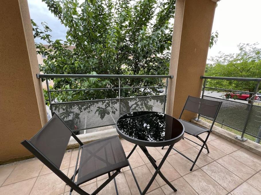 T2 Calme Et Paisible Parking Apartment Carcassone Exterior photo